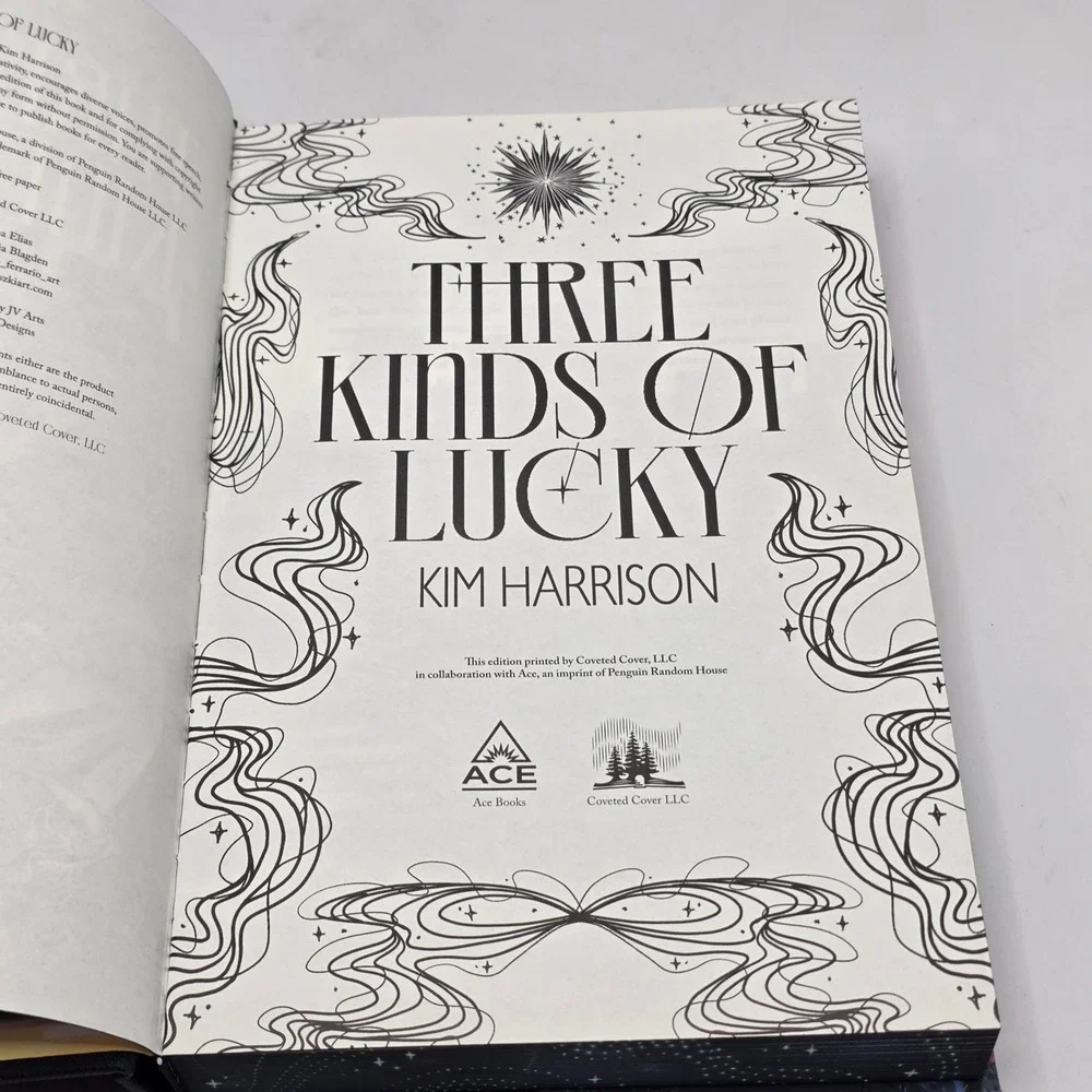 Kim Harrison Three Kinds of Lucky Hardcover Purple‎ Sprayed Edges Fantasy Book